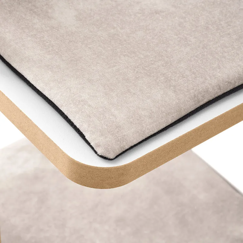 Kratzturm Tumba