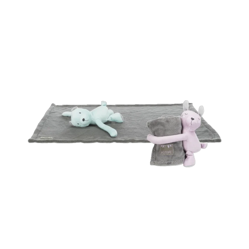 Trixie Junior Kuschel-Set - Kuscheldecke mit Spielzeug