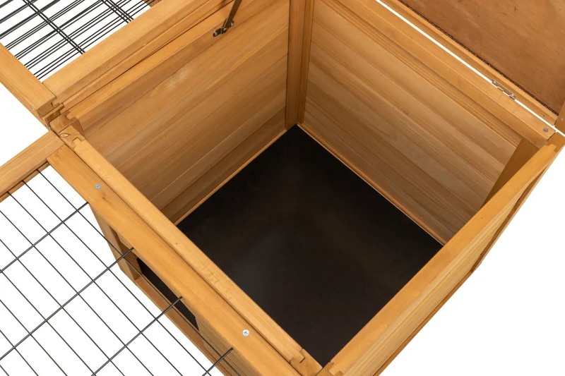 Freilaufgehege mit Abdeckung