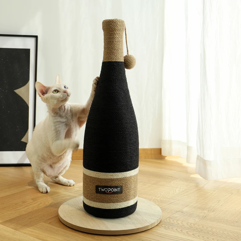 Twopoint Kratzsäule für Katzen – mit integriertem Spielball, komplett mit Sisal bespannt