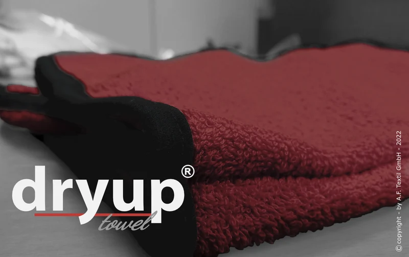 Dry Up Towel Basic – Praktisches Handtuch für unterwegs
