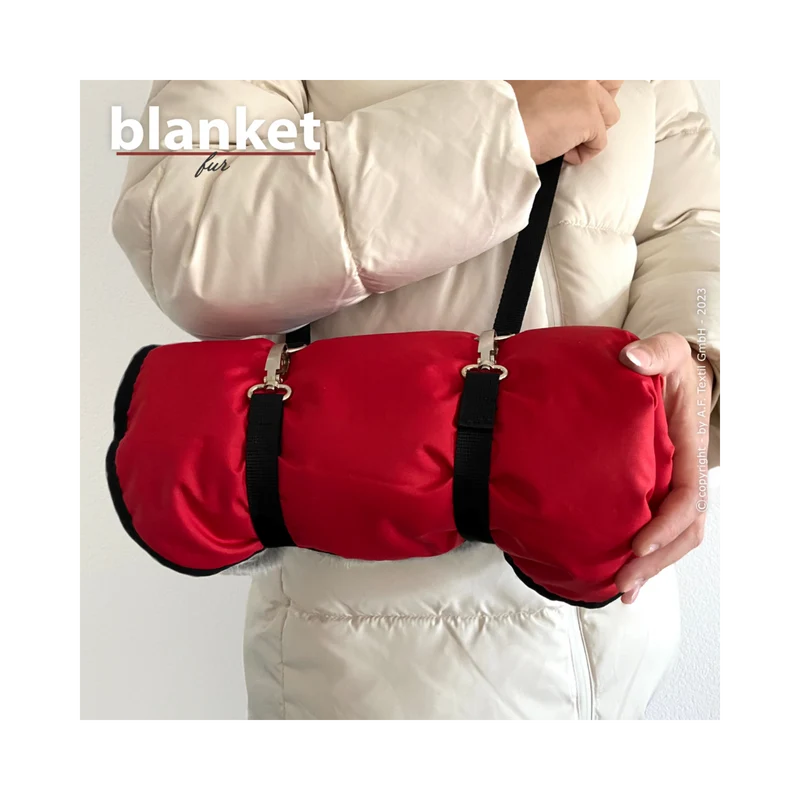 Blanket Fur – die kuschelige Reisedecke für alle Felle
