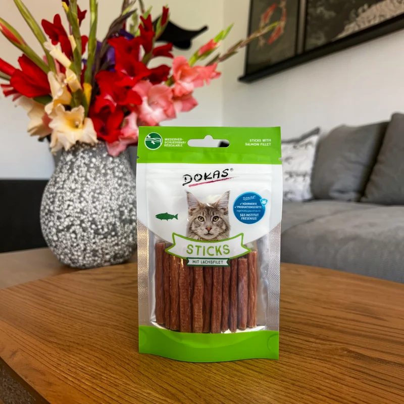 Dokas Cat - Sticks mit Lachsfilet