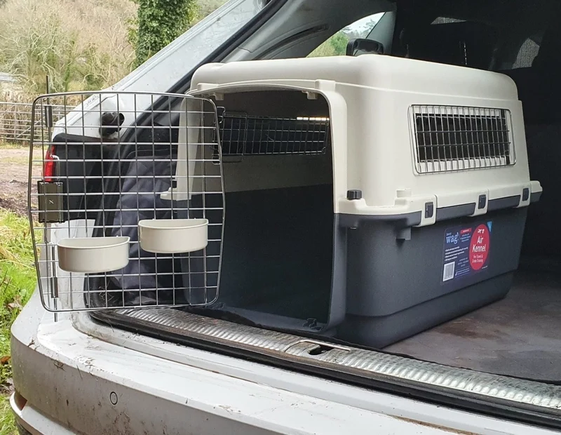 Henry Wag Airline Approved Travel Crate | Four Sizes | Optional Wheels