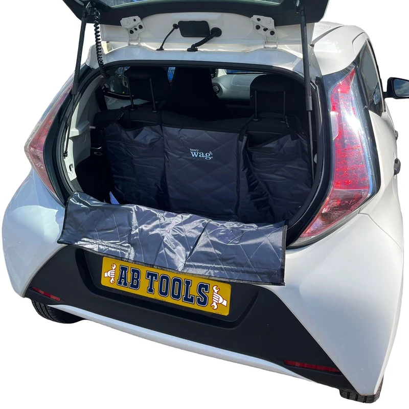 Henry Wag Car Boot Protector for Dogs | Hatchback