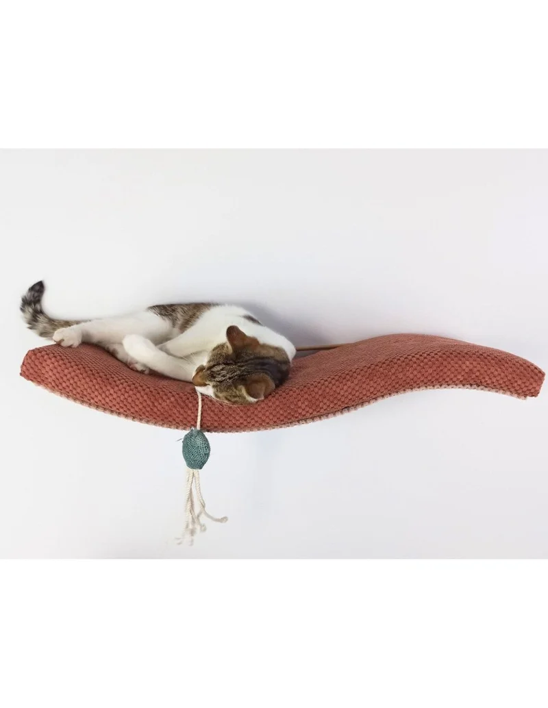 Cat's Atelier Cat Wall Shelf | Playful Curve Left 75 cm