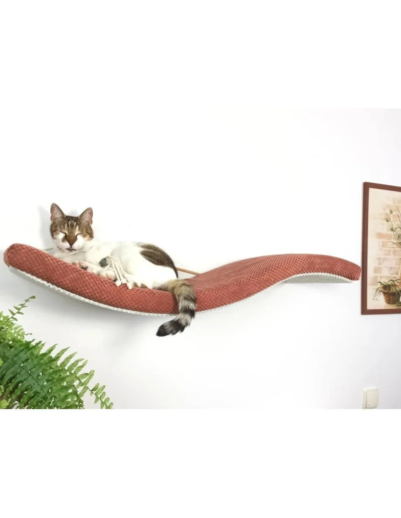 Cat's Atelier Cat Wall Shelf | Playful Curve Left 75 cm