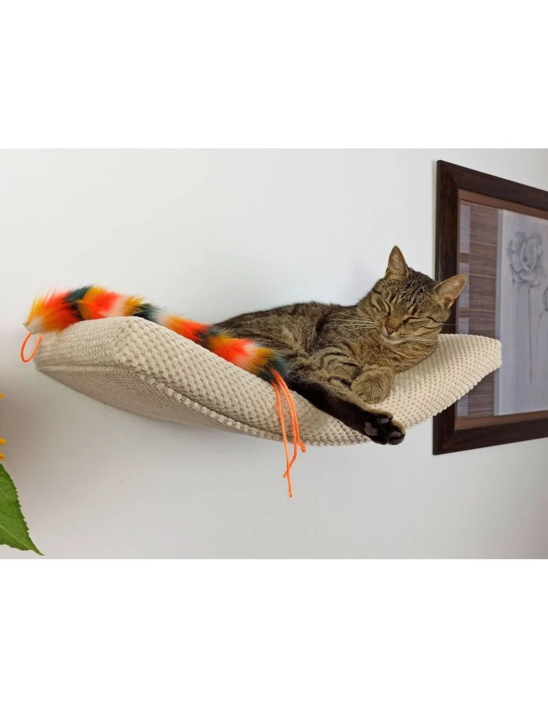 Cat's Atelier Cat Shelf | The Arcing Haven 75 cm