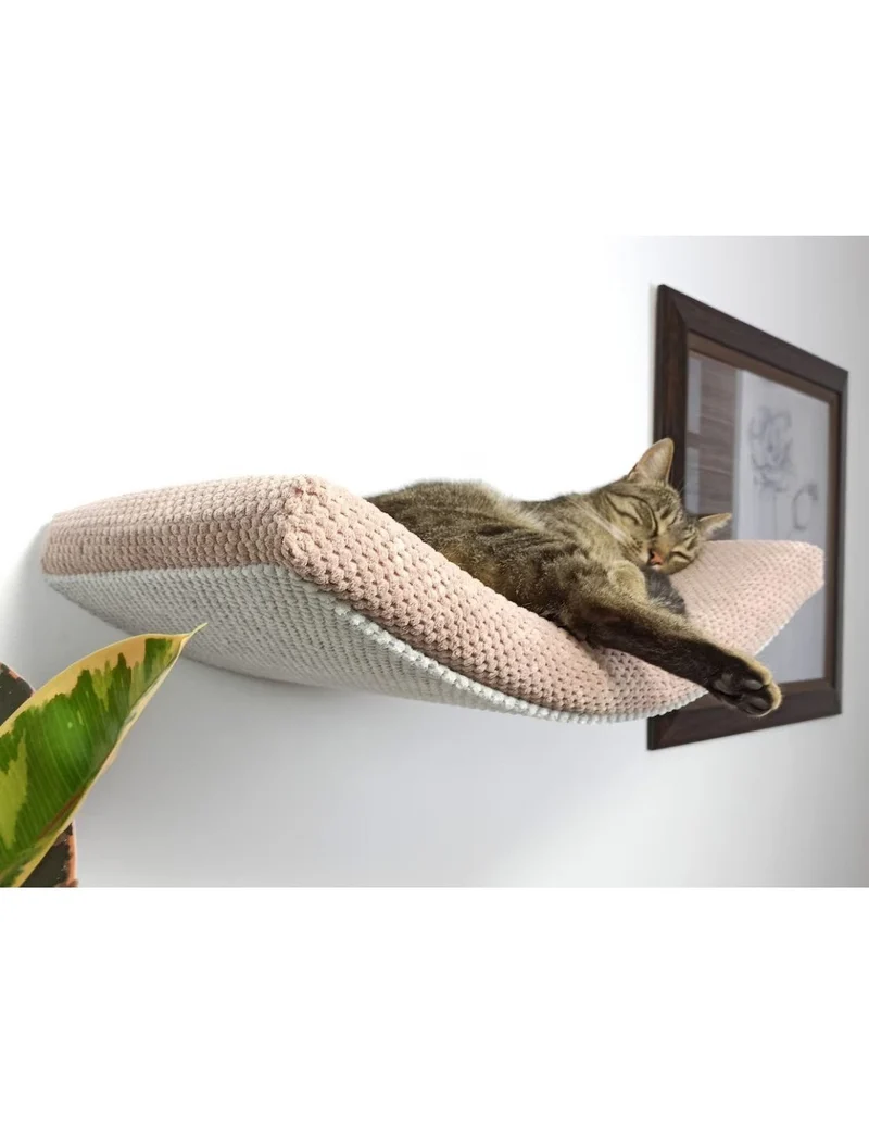 Cat's Atelier Cat Shelf | The Arcing Haven 75 cm