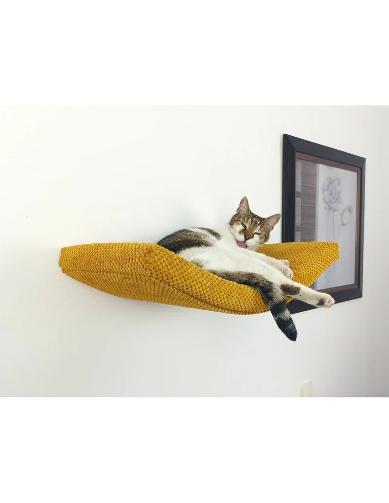 Cat's Atelier Cat Shelf | The Arcing Haven 75 cm