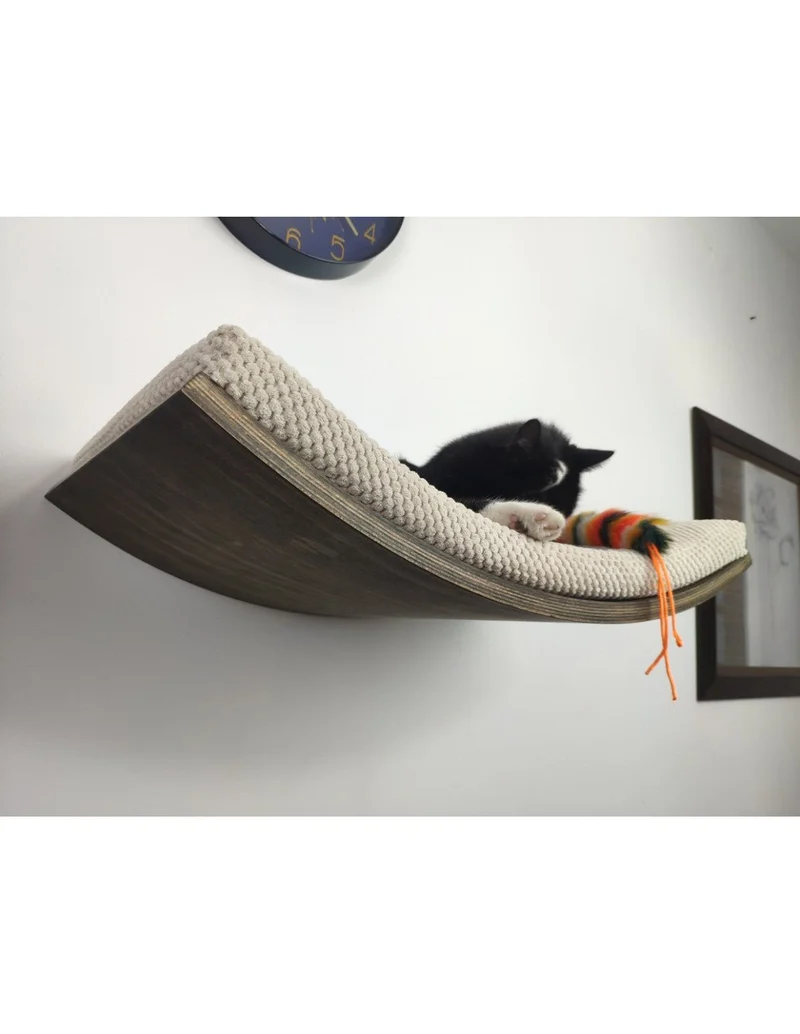 Cat's Atelier Cat Wall Shelf | Softly Shaped 60 cm