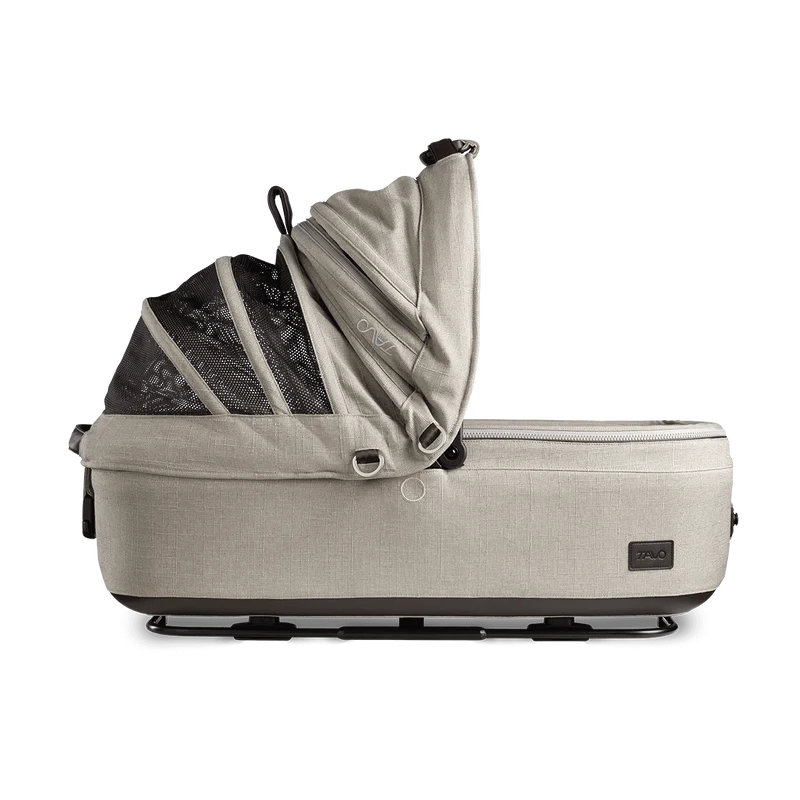 Tavo Pets Maeve Pet Car Seat Including Base | Side Impact Protection