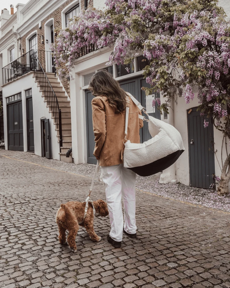 By Teddy The Bouclé Dog Car Seat