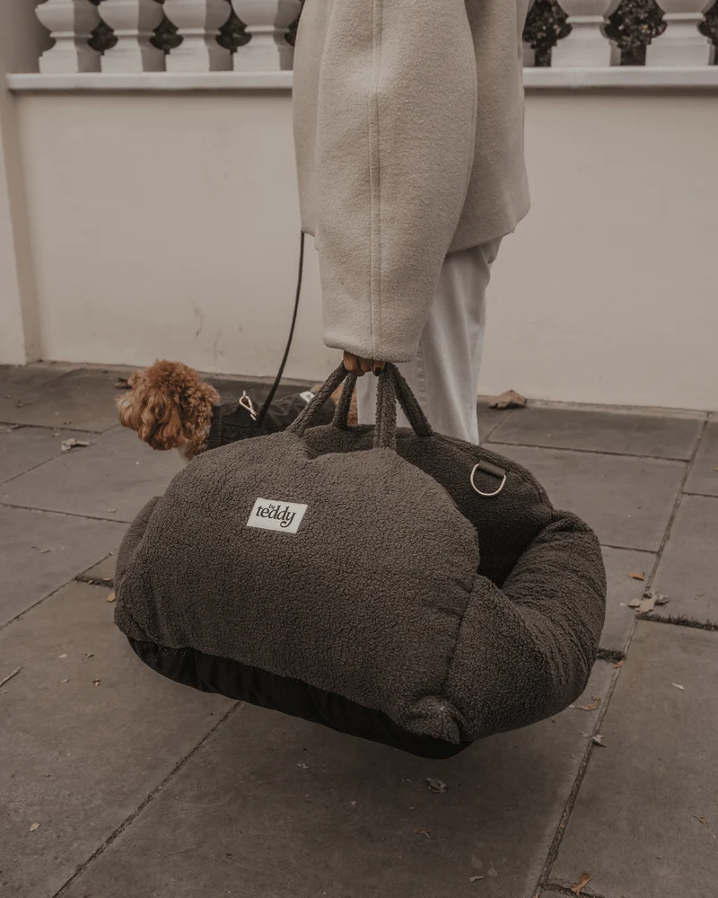 By Teddy The Cosy Dog Car Seat | 3-in-1 | Vegan Sherpa Fabric