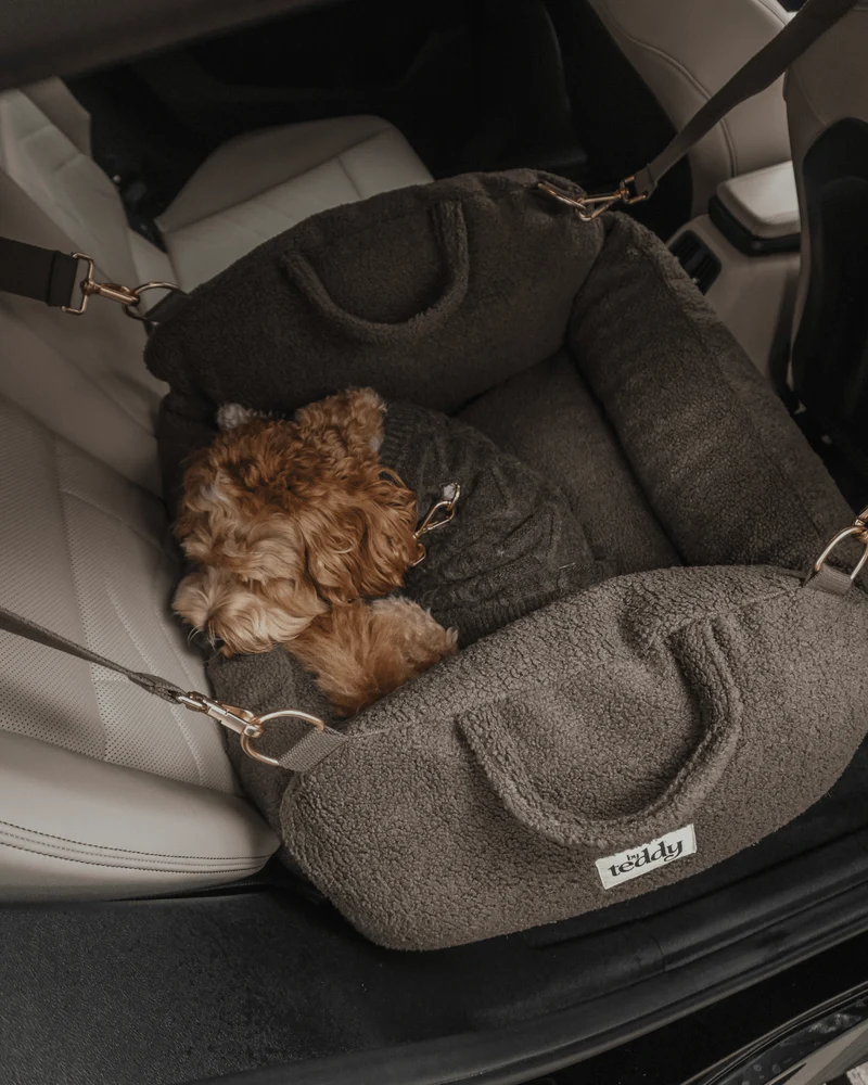 By Teddy The Cosy Dog Car Seat | 3-in-1 | Vegan Sherpa Fabric