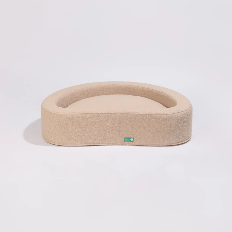 PillowVilla Casentino Wool Dog Bed CUDDLY BEAN