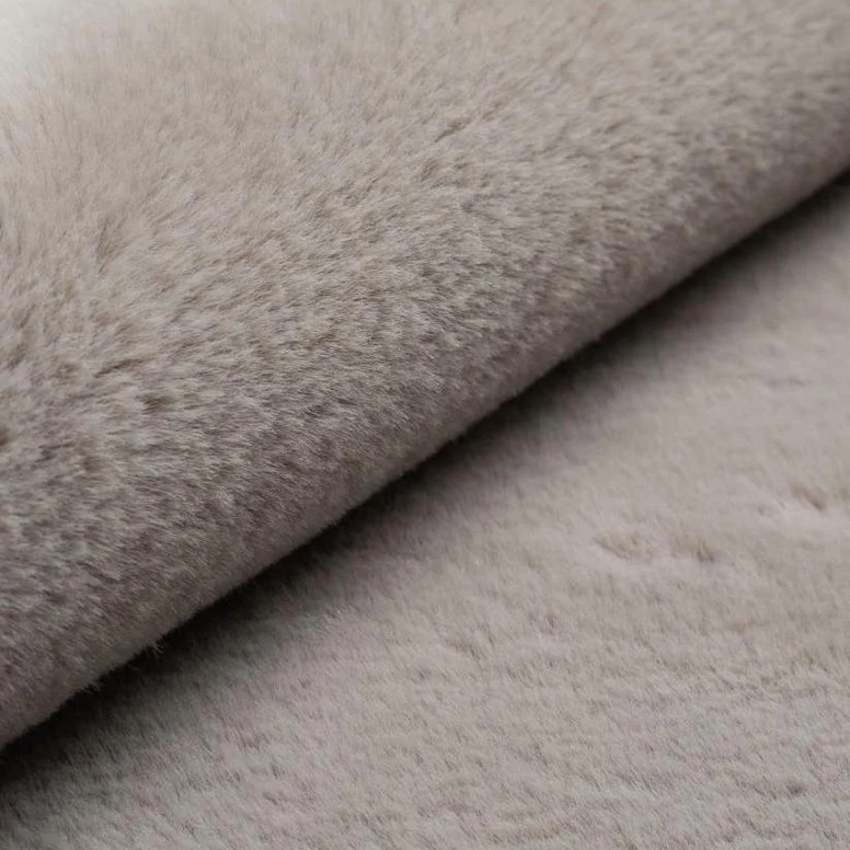 PillowVilla Faux Fur Dog Bed PEBBLE