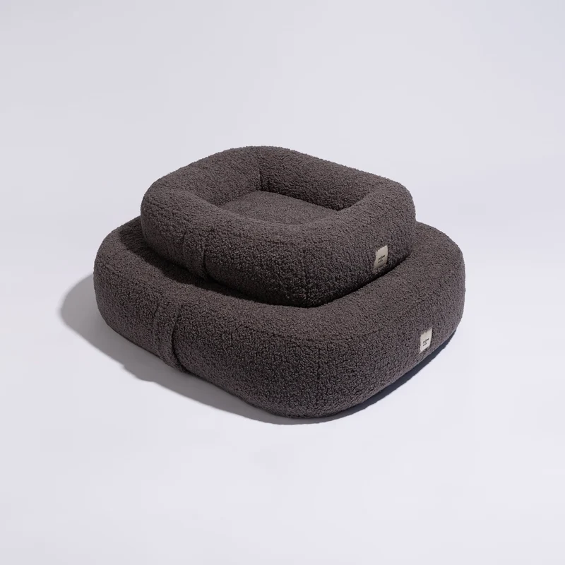 PillowVilla Bouclé Dog Bed PEBBLE