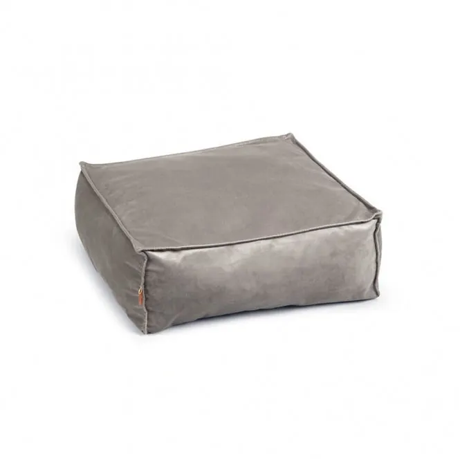 Designed by Lotte Katzenkissen Velveti – Weich und pflegeleicht