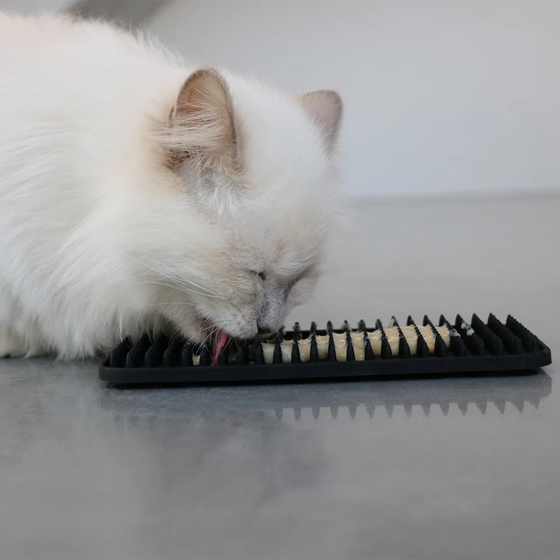 D&D Home I Love Happy Cats Lex Licking Mat Studs for Cats - Slow Feeder