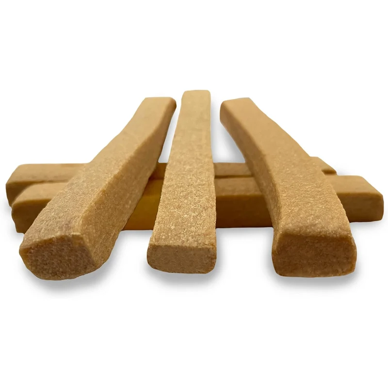 Himalayan Yogurt Sticks Bacon Dog Treats 136g