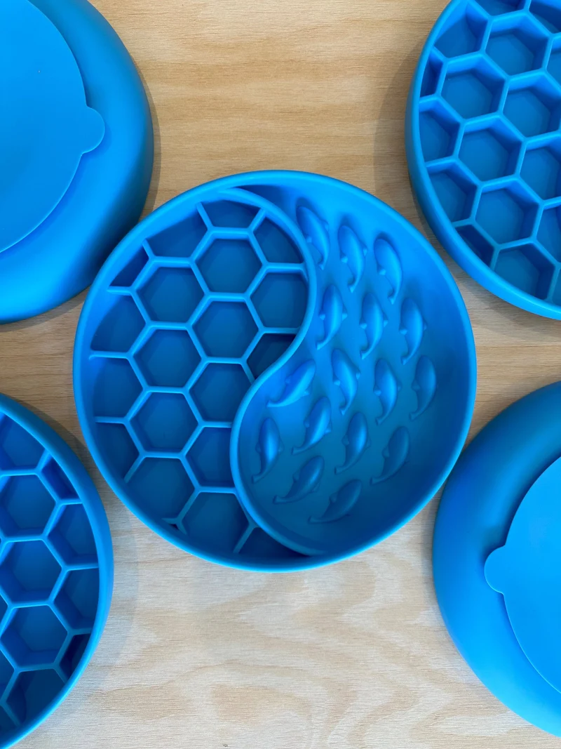 Wildbite Ocean Licking Matte für Hunde – Anti-Schling Napf & Beschäftigung in Oceanblau