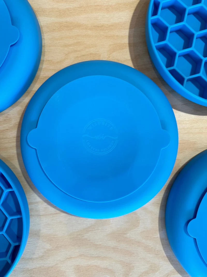 Wildbite Ocean Licking Matte für Hunde – Anti-Schling Napf & Beschäftigung in Oceanblau