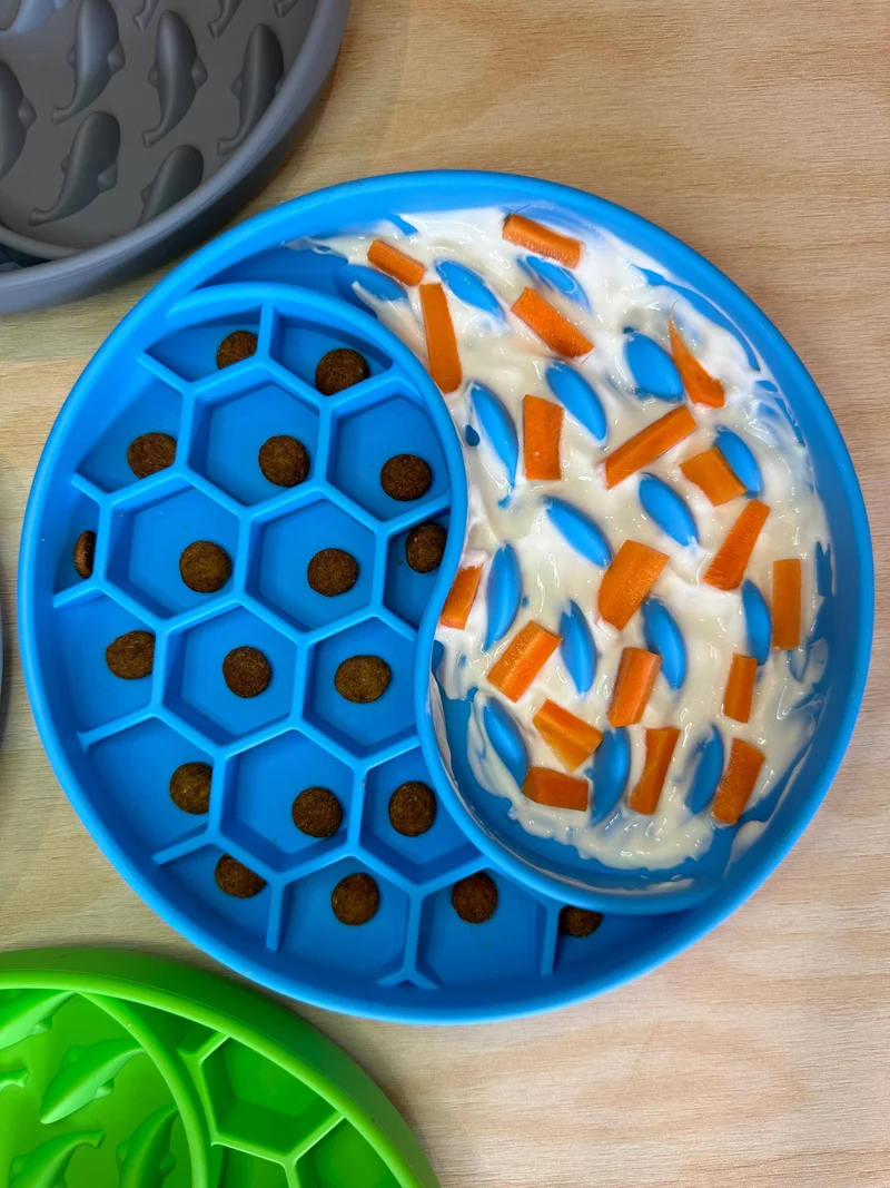 Wildbite Ocean Licking Matte für Hunde – Anti-Schling Napf & Beschäftigung in Oceanblau
