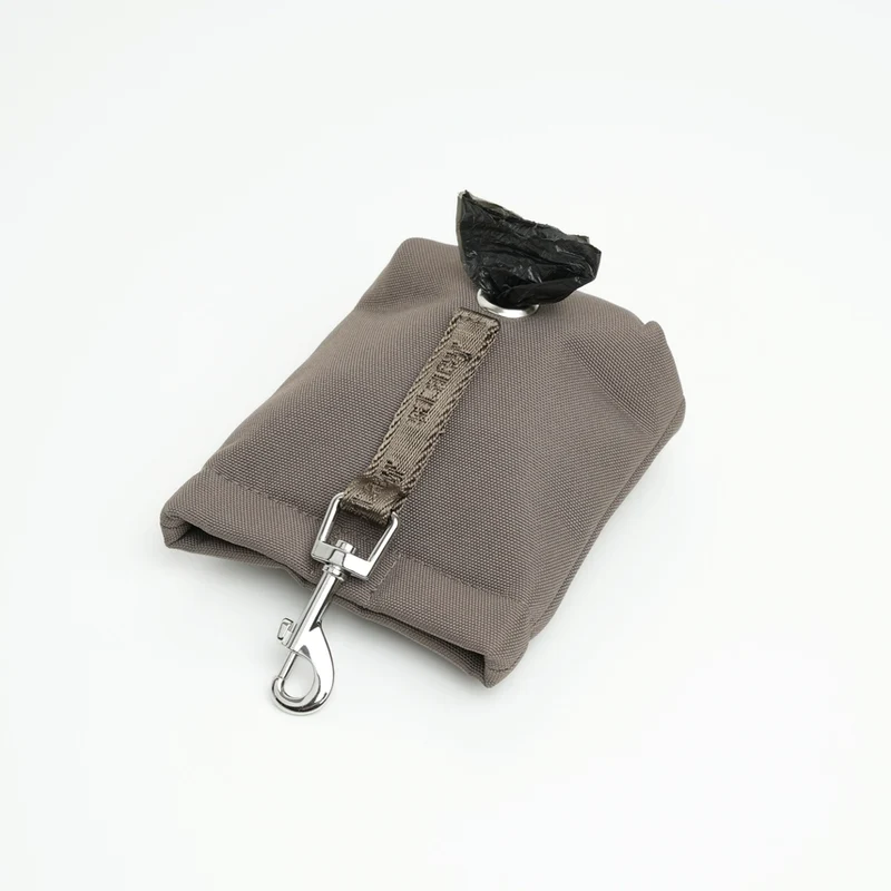 Staey Elma Active Leckerlibeutel mit Kotbeutelhalter – Taupe
