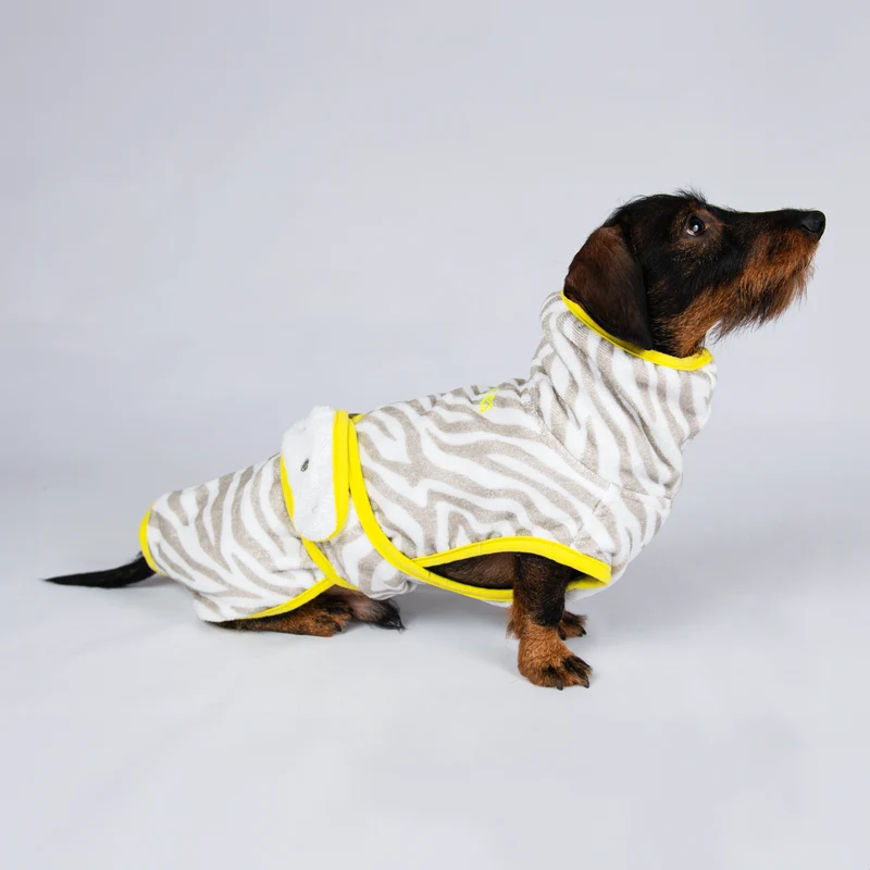 THE ZEBRA BATHROBE (Bademantel für Dackel & Poodel)