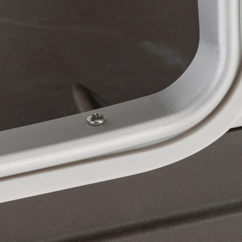 DOGVILLA DOOR PROFILE