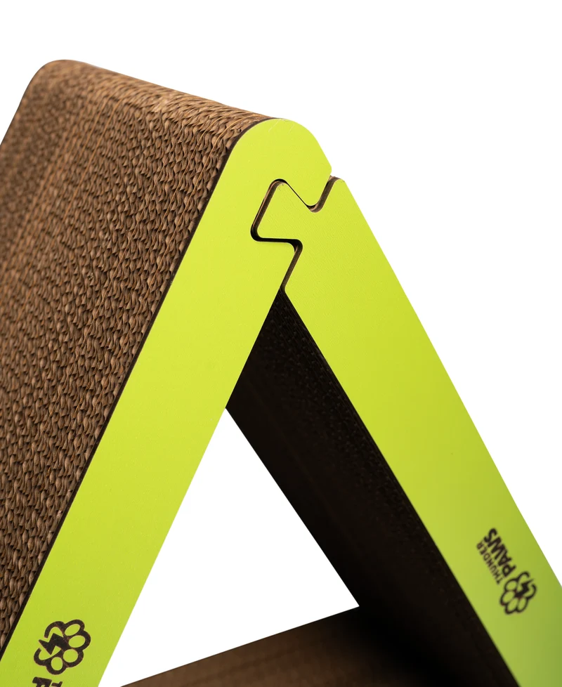 Thunder Paws Delta Cat Scratcher 44x40x21cm - Green