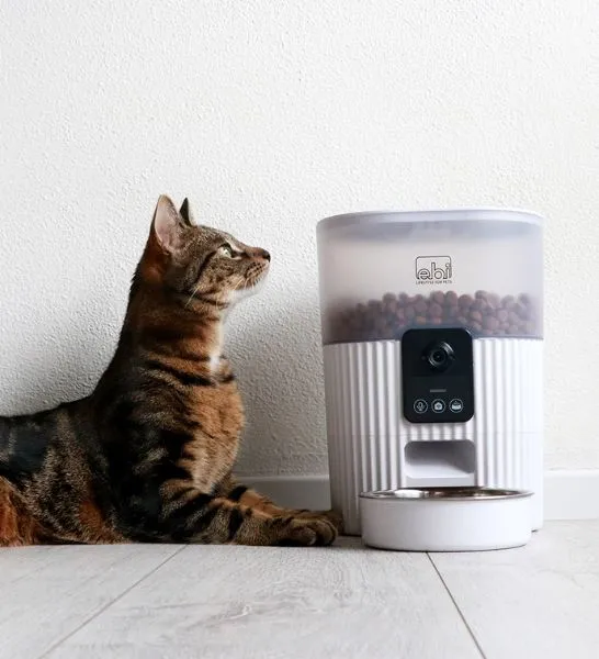 ebi Kualo Smart Feeder with Camera for Dogs & Cats 3.5L